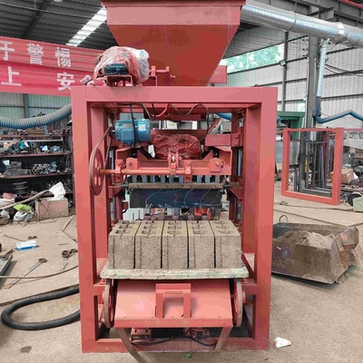 機械にコンクリート ブロック機械をする空のブロックのペーバー